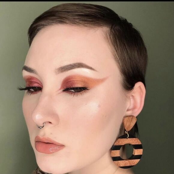 2/$20! Eyeshadow Bundle Set of 4 Neutral Shades Deluxe Sample and Full Size - Picture 11 of 13